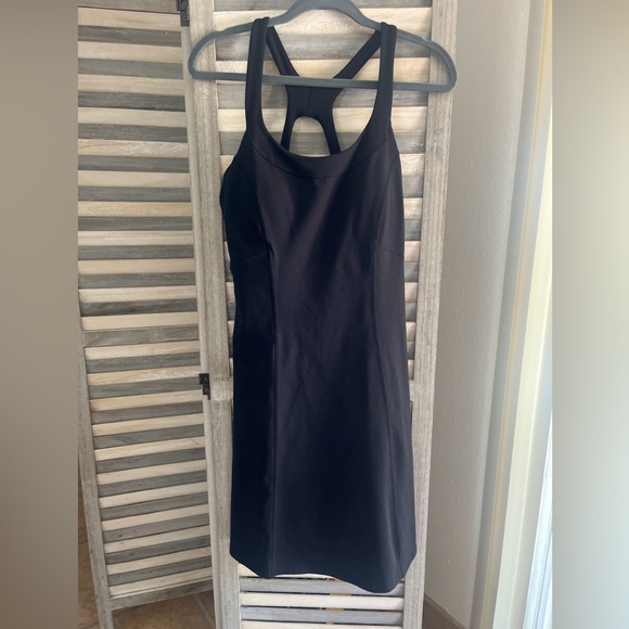 The North Face Arque Hiking dress - Picture 2 of 3